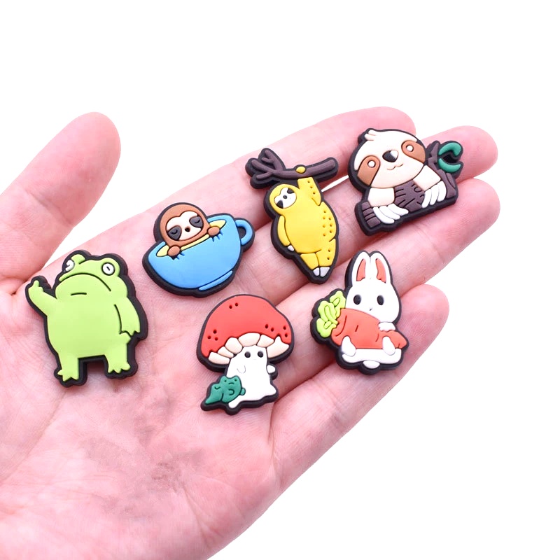 Funny Frog Shoe Charms for Cro - Men Shoes Jeans 리뷰 및 가격